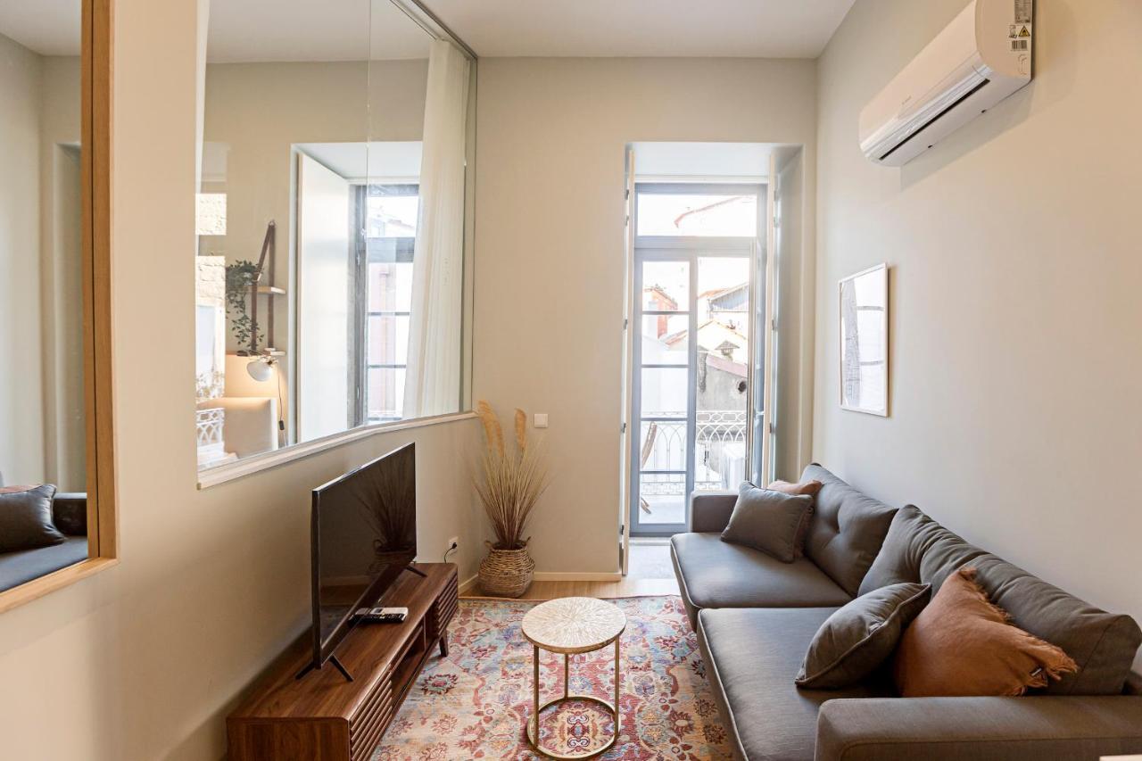 31 Janeiro 157 - Stylish 1Br W/ Ac & Balcony By Lovelystay 波尔图 外观 照片